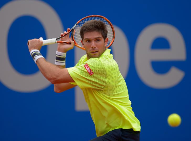 Delbonis has a great chance to beat Lopez today